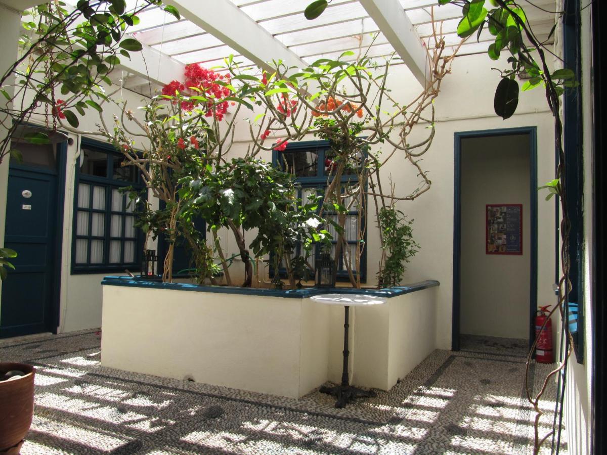 Hotel Aliki シミ 部屋 写真