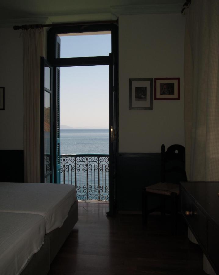 Hotel Aliki シミ エクステリア 写真